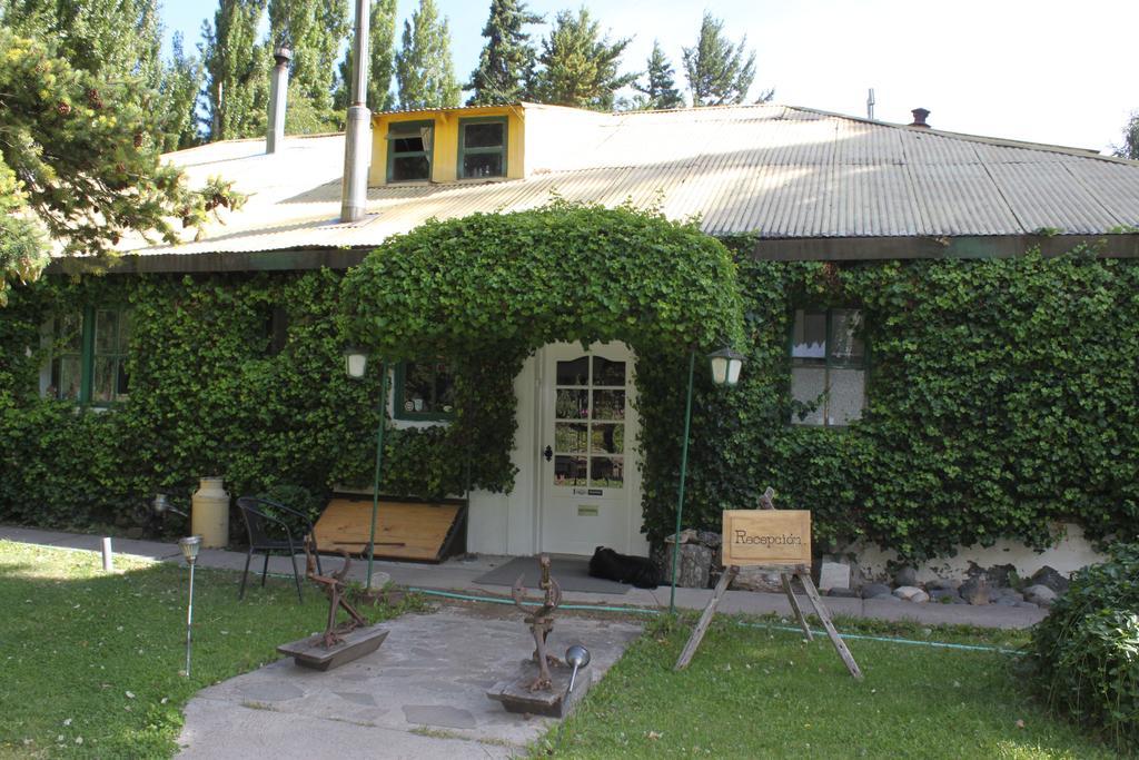 Hosteria De La Patagonia Chile Chico Extérieur photo